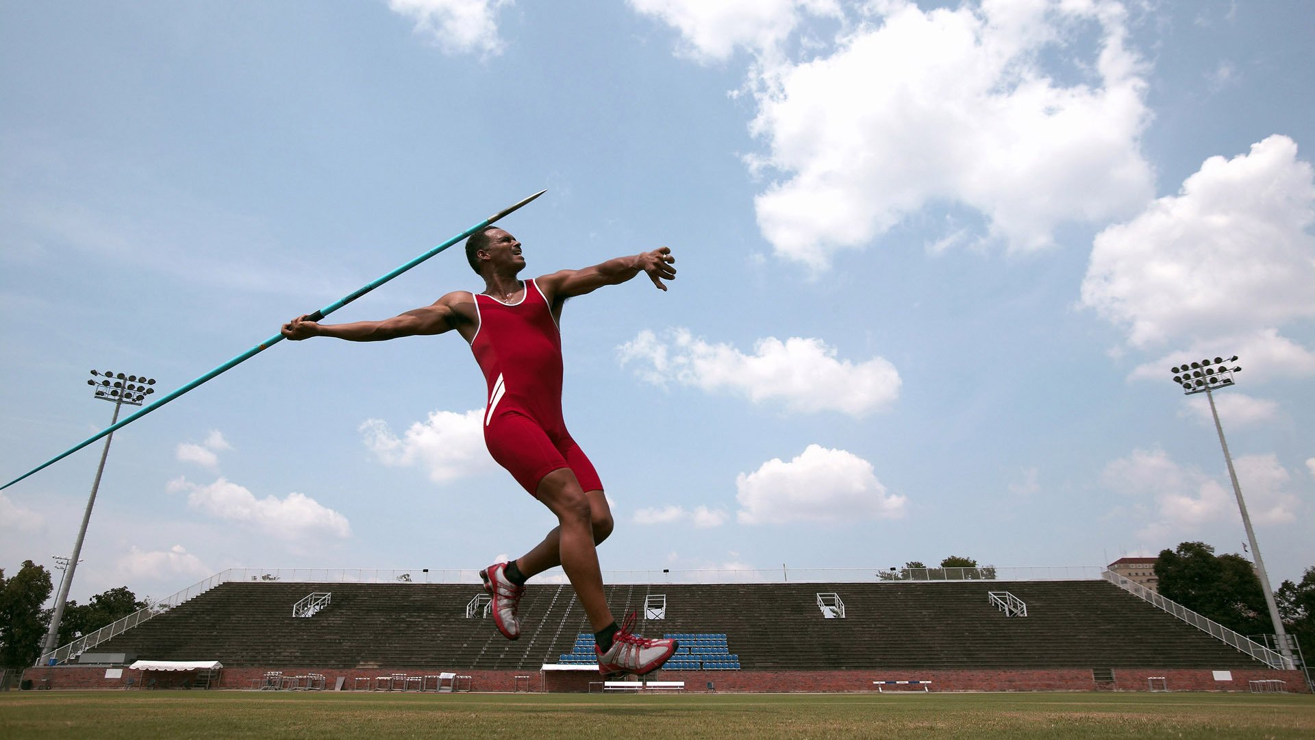开云体育官网登入-世界热气球运动节，空中漂浮的运动新体验，热气球飞行世界纪录